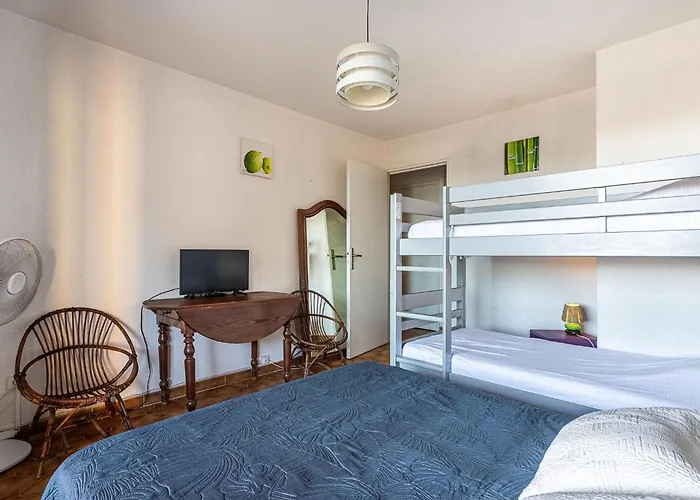 Les Regates-1 By Interhome