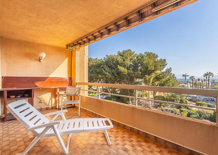 Les Regates-1 By Interhome