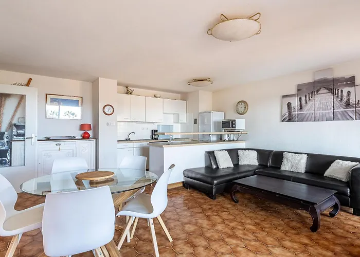 Les Regates-1 By Interhome Apartment