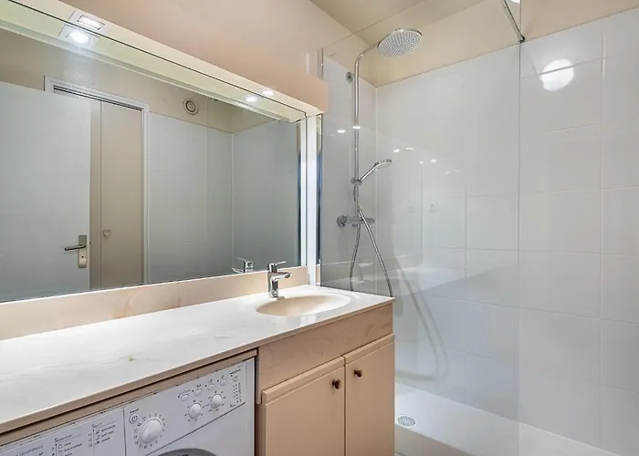 Les Regates-1 By Interhome